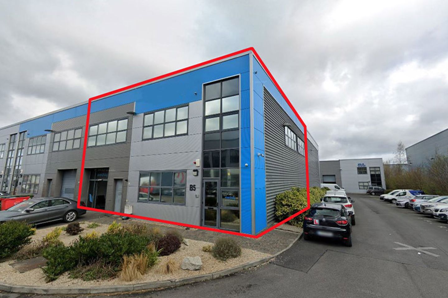 Commercial property for rent in Unit B5, Baldonnell Business Park