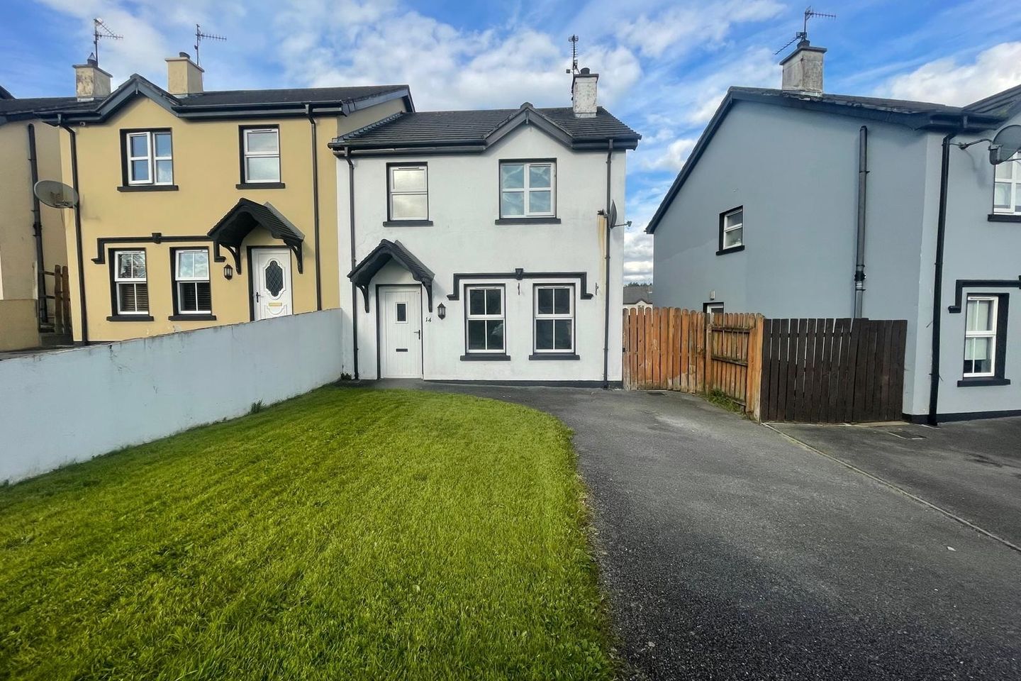 14 Beechwood Park, Curraghlane, Lifford, Co. Donegal, F93D42N