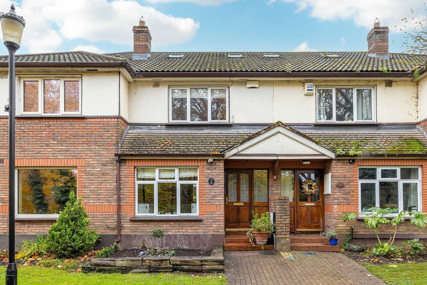 27 The Old Rectory, Lucan Village, Lucan, Co. Dublin, K78EA02 is for