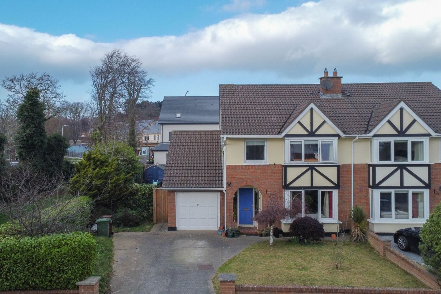 2 Orby View, The Gallops, Leopardstown, Dublin 18