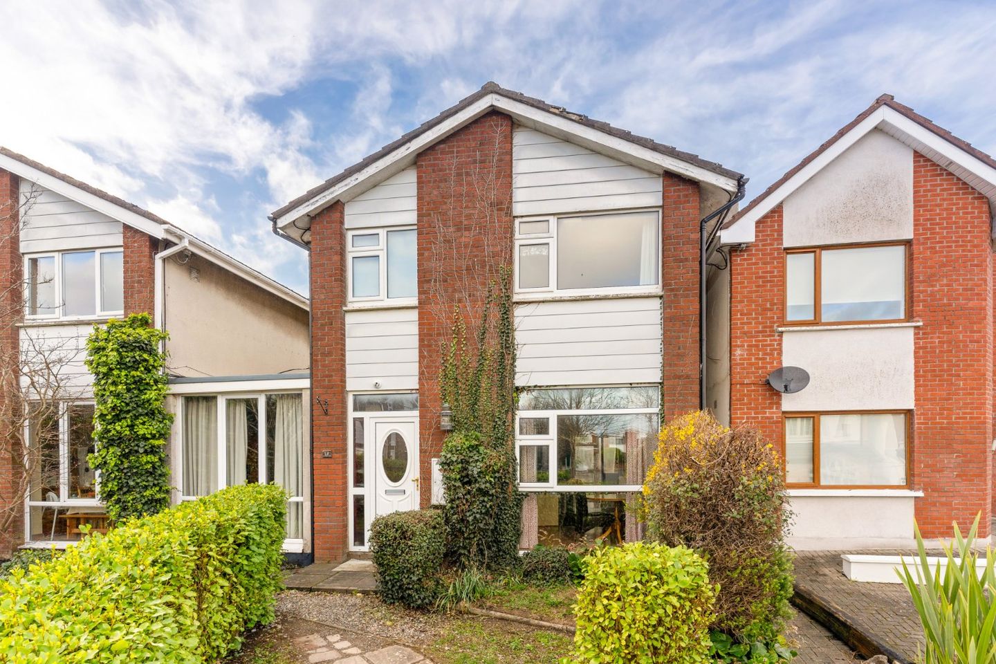 17 Cabinteely Crescent, Cabinteely, Dublin 18, D18XK22