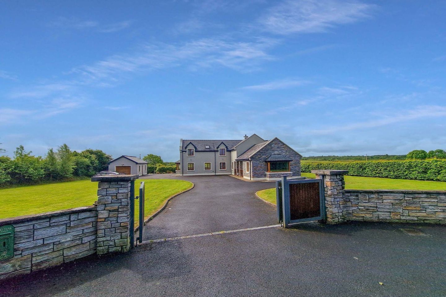Kilcarroll, Kilrush, Co. Clare, V15EK59 is for sale on Daft.ie
