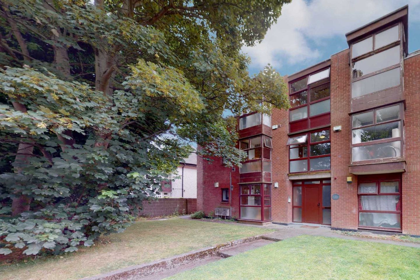 Apt 2 Sycamore Court, 192a Cabra Road, Dublin 7, D07C427 is for sale on