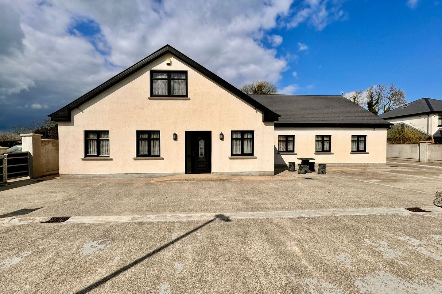 Ard Grainne, Moate, Moate, Co. Westmeath, N37KX50 is for sale on Daft.ie