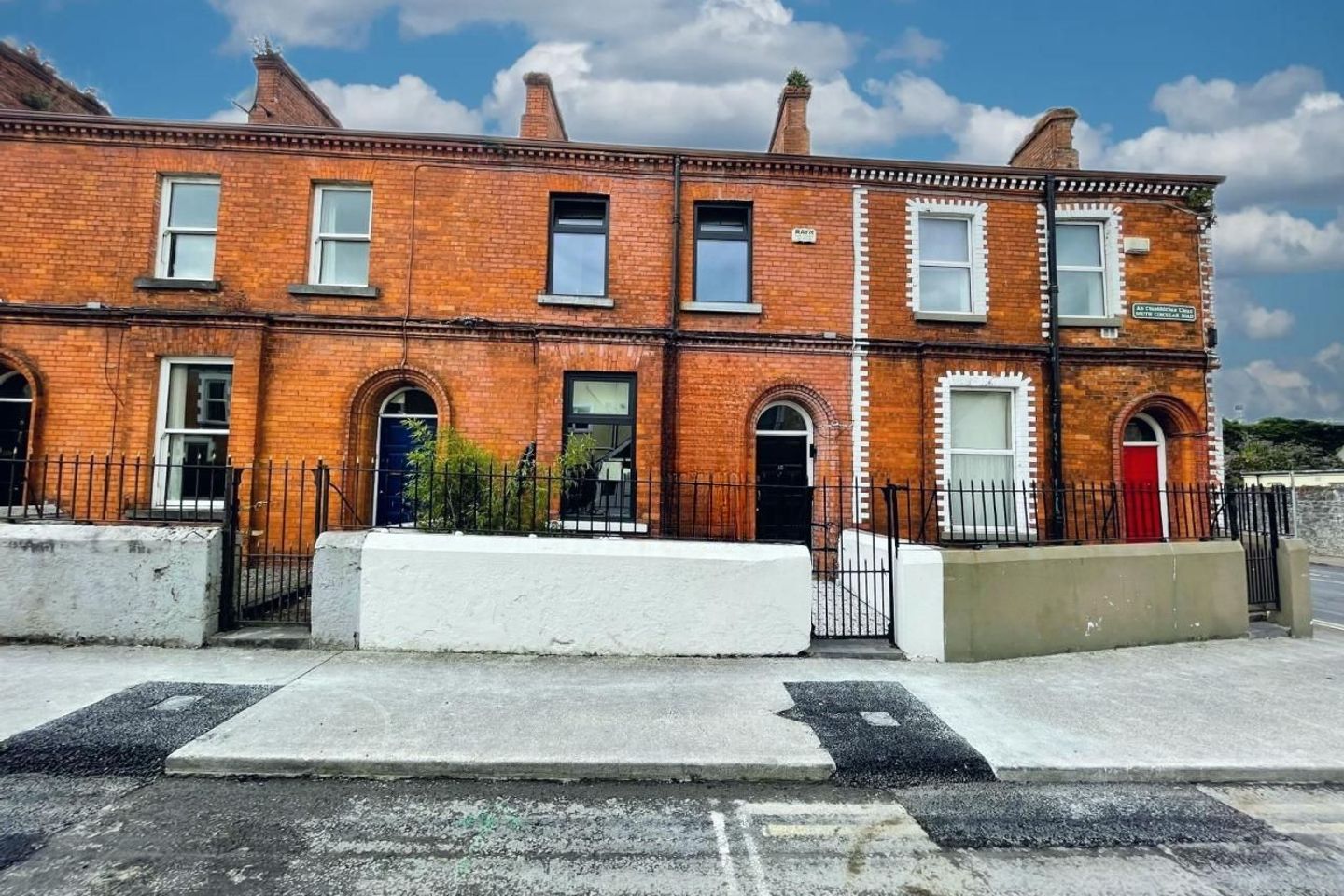 10 Clare View Terrace, South Circular Road, South Circular Road, Co