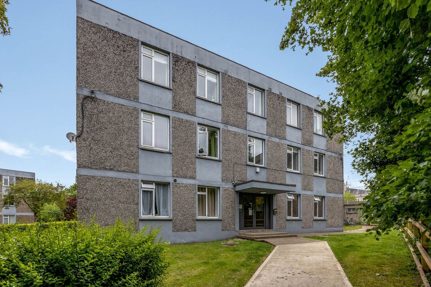Apartment 19, Manor Villas, D6WT447