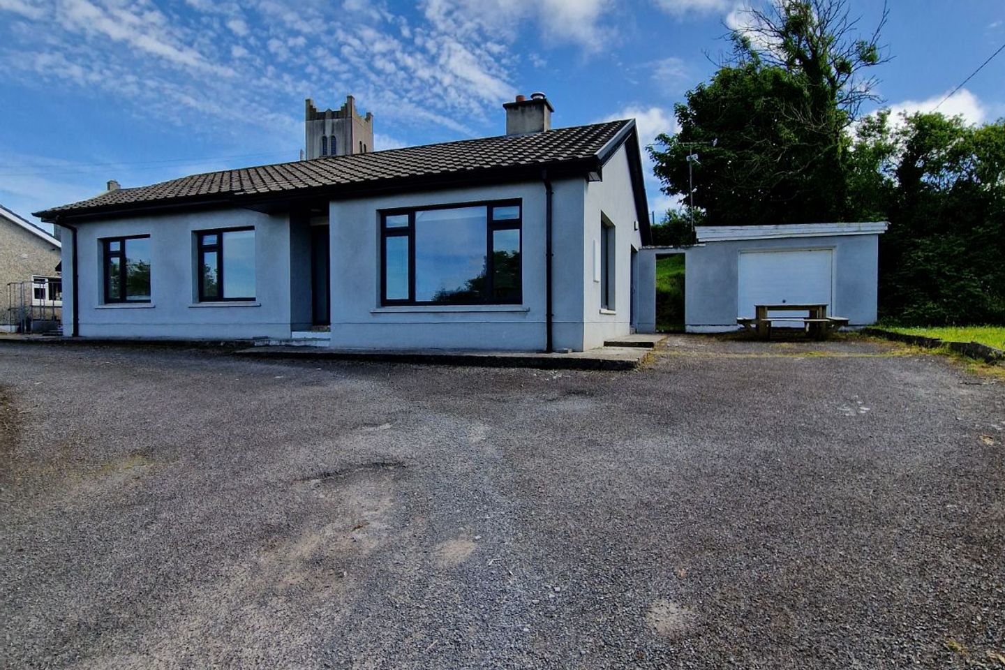 Mullinashee House, Street, Ballyshannon, Co. Donegal, F94A9F2 is