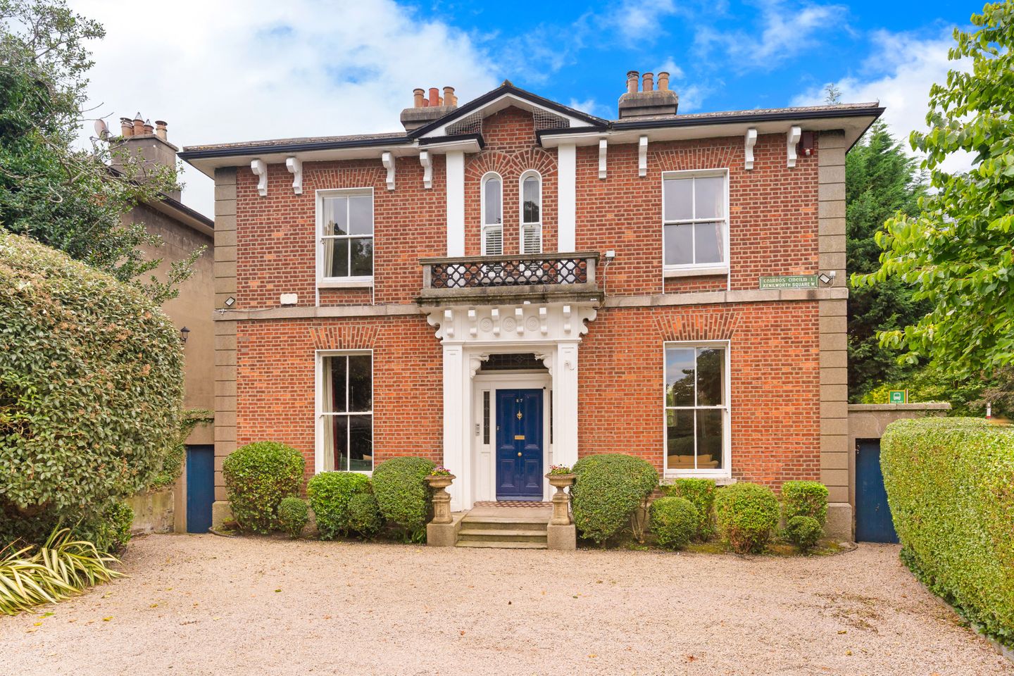 27 Kenilworth Square West, Rathgar, Dublin 6, D06DA58
