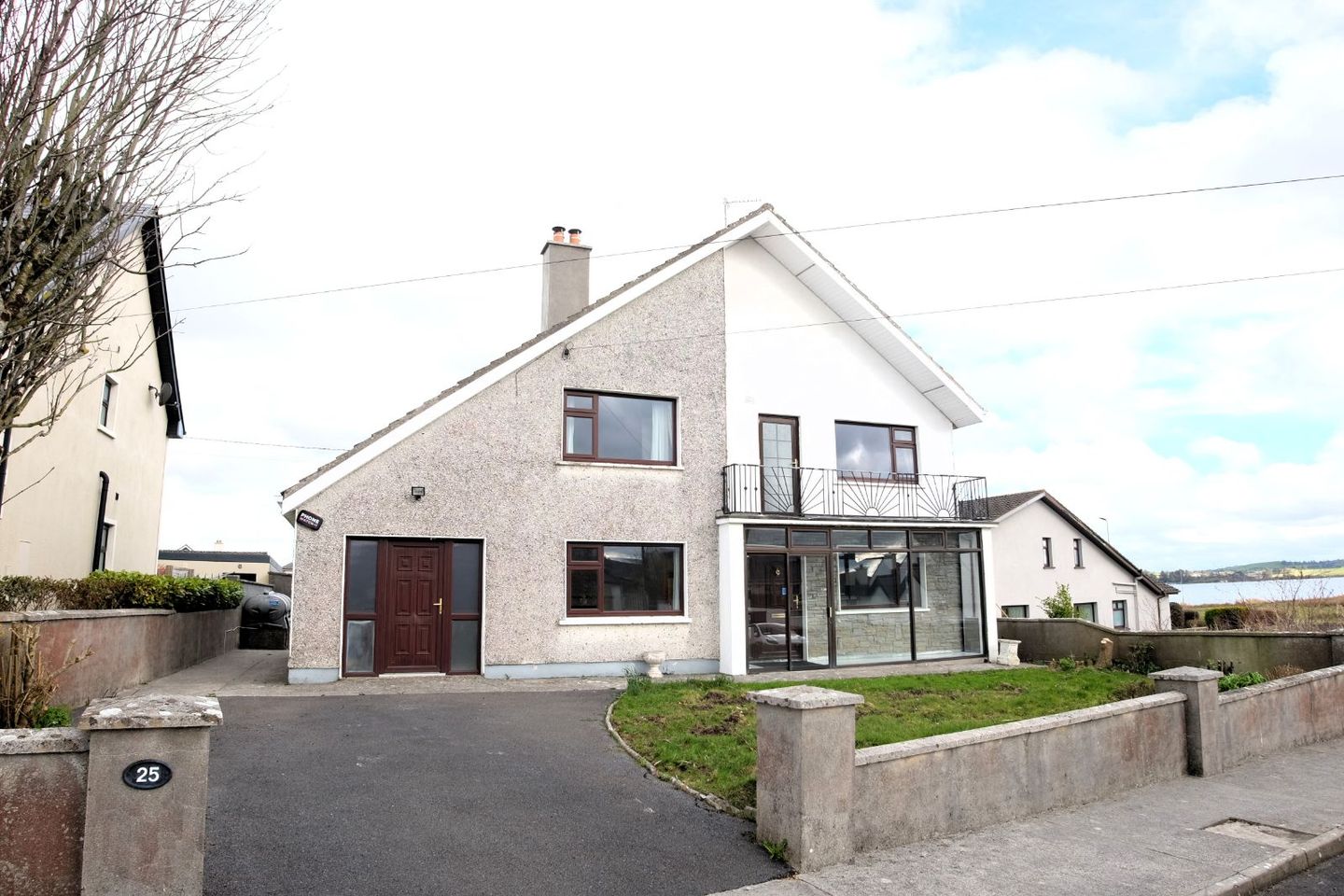 25 Lakeside Park, Loughrea, Co. Galway, H62VY77
