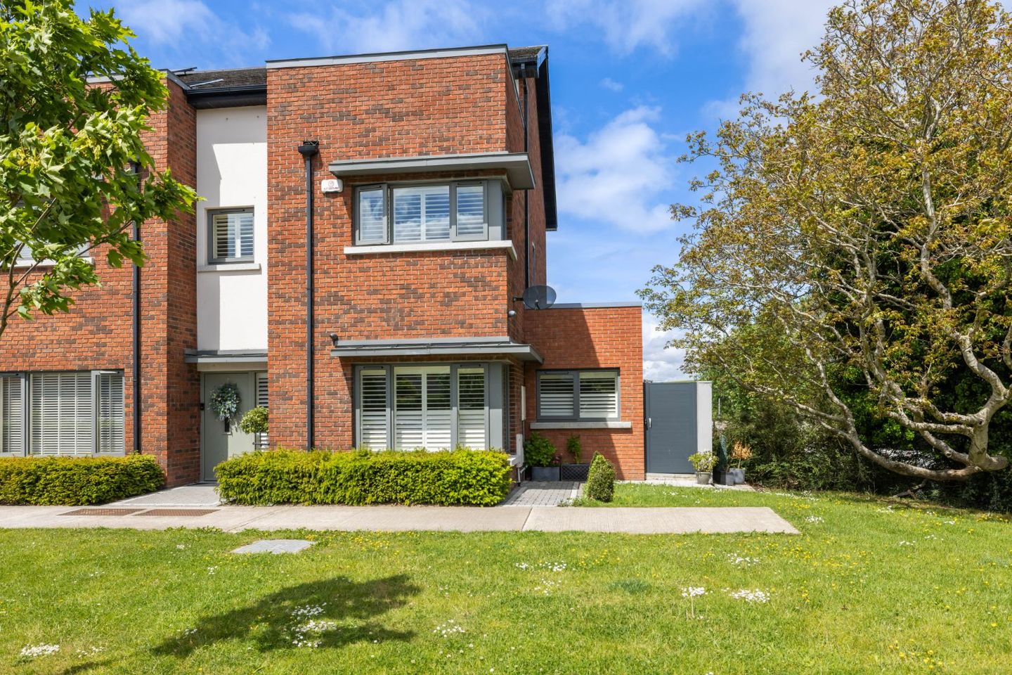 10 Willow Glen, Glenamuck Road, Carrickmines, Dublin 18, D18R2XA