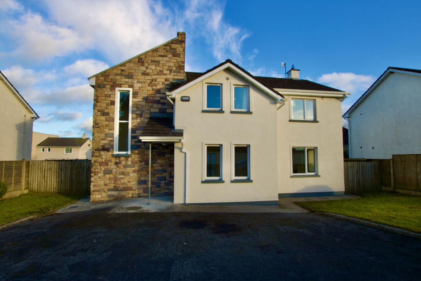 2 Cluain Caonach, Keenagh, Co. Longford, N39K120 is for sale on Daft.ie