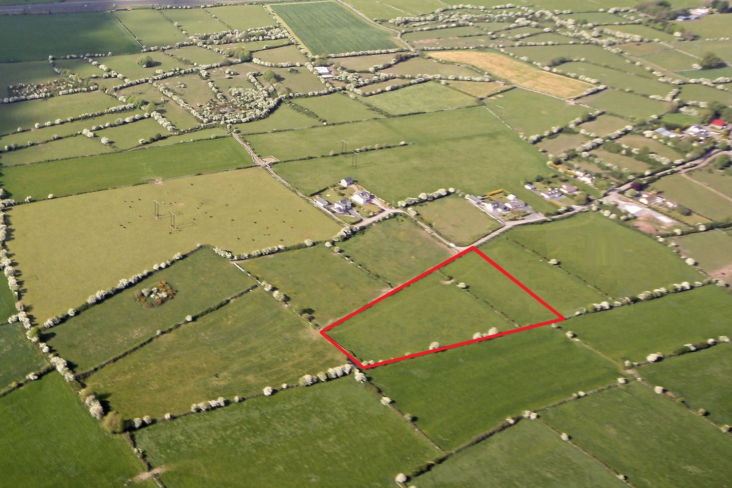 Commercial property for sale in c. 4.2 acres at Glenascaul, Oranmore