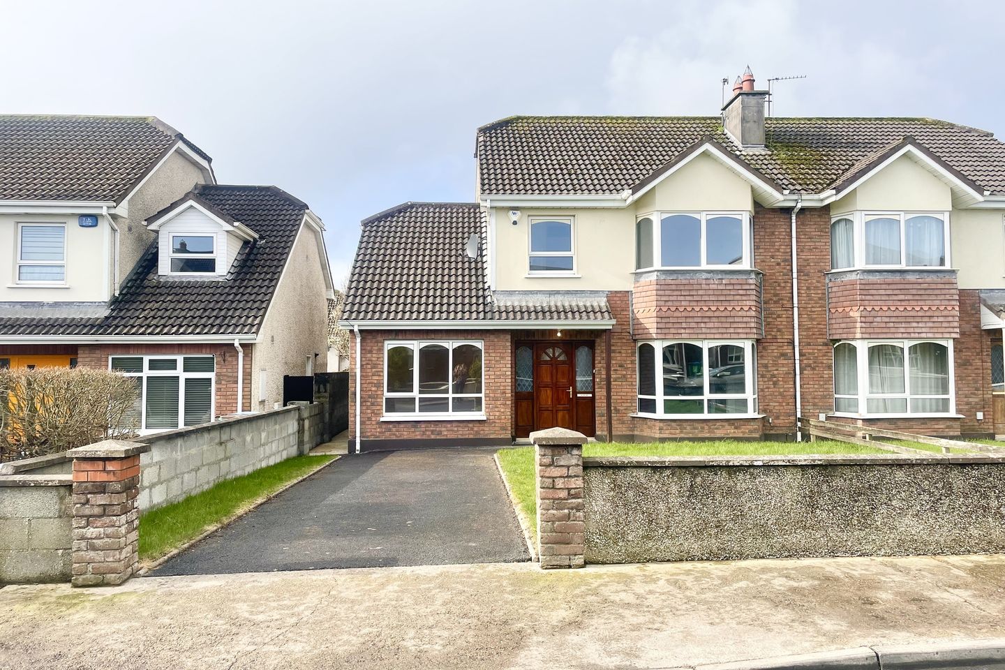 15 Oakfield, Raheen, Co. Limerick, V94XRD0 is for sale on Daft.ie