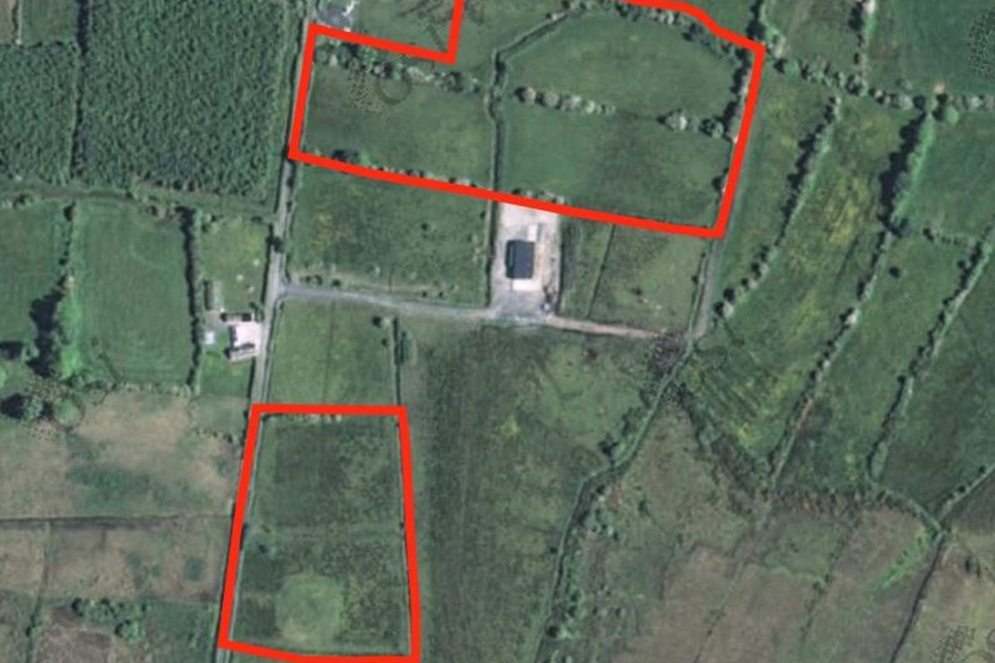 Commercial property for sale in Raheelay, Frenchpark, Co.