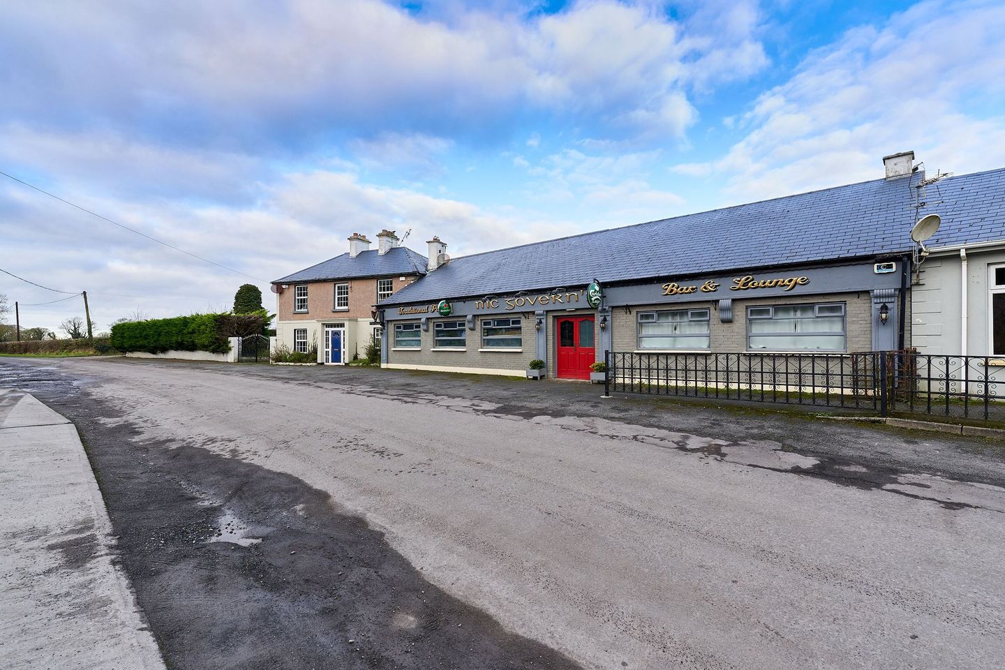 Commercial property for rent in Broadford, Moyvally, Co. Kildare