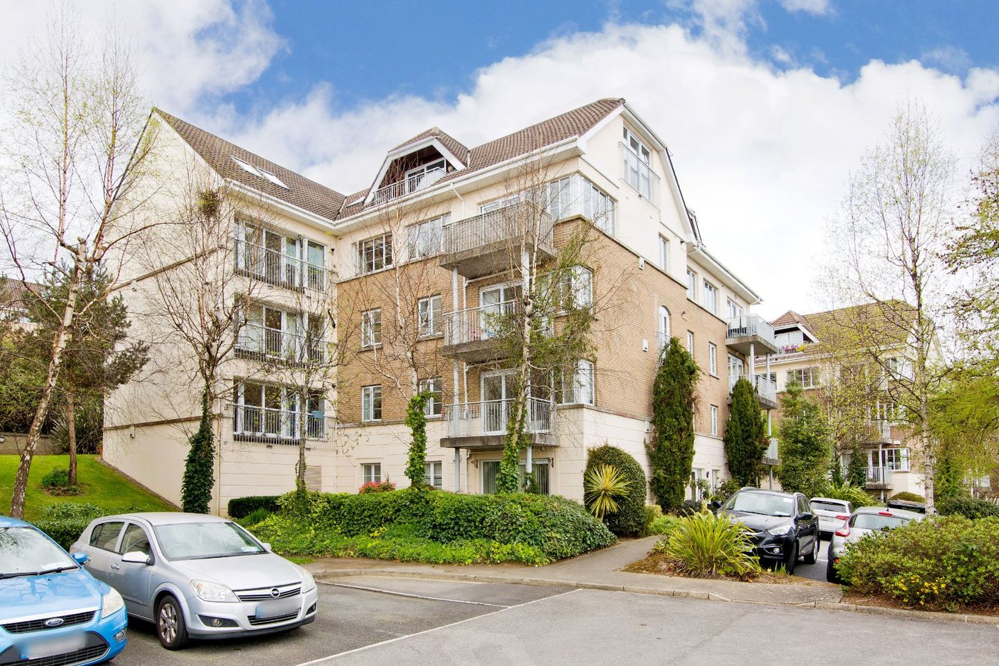 14 Granite Court, Stepaside Park, Dublin, D18KW40