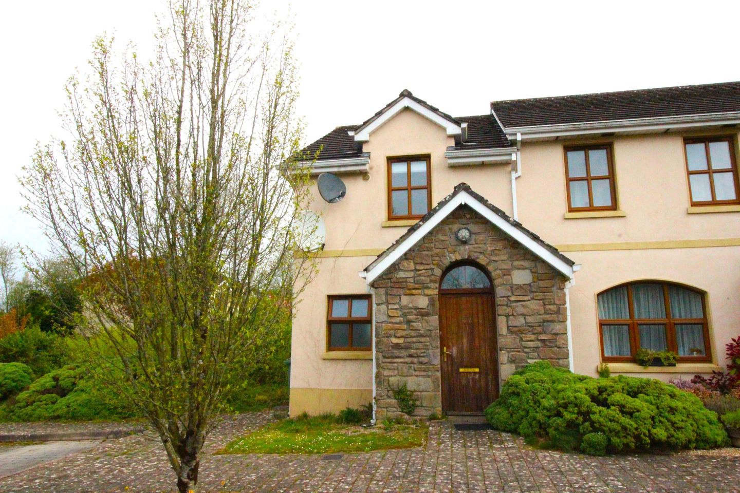 33 Clonguish Court, Newtownforbes, Co. Longford, N39Y579 is for sale on