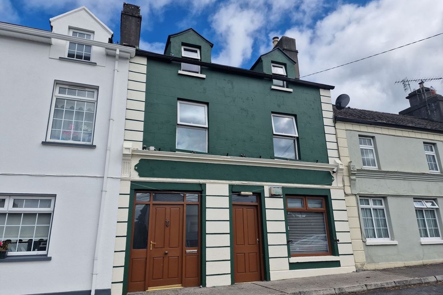 Main Street, Ballindine, Ballindine, Co. Mayo, F12NA09