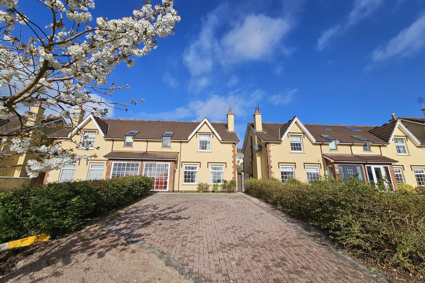 54 Upper Glencairn, Riverstown, Glanmire, Co. Cork, T45PP20 is for sale