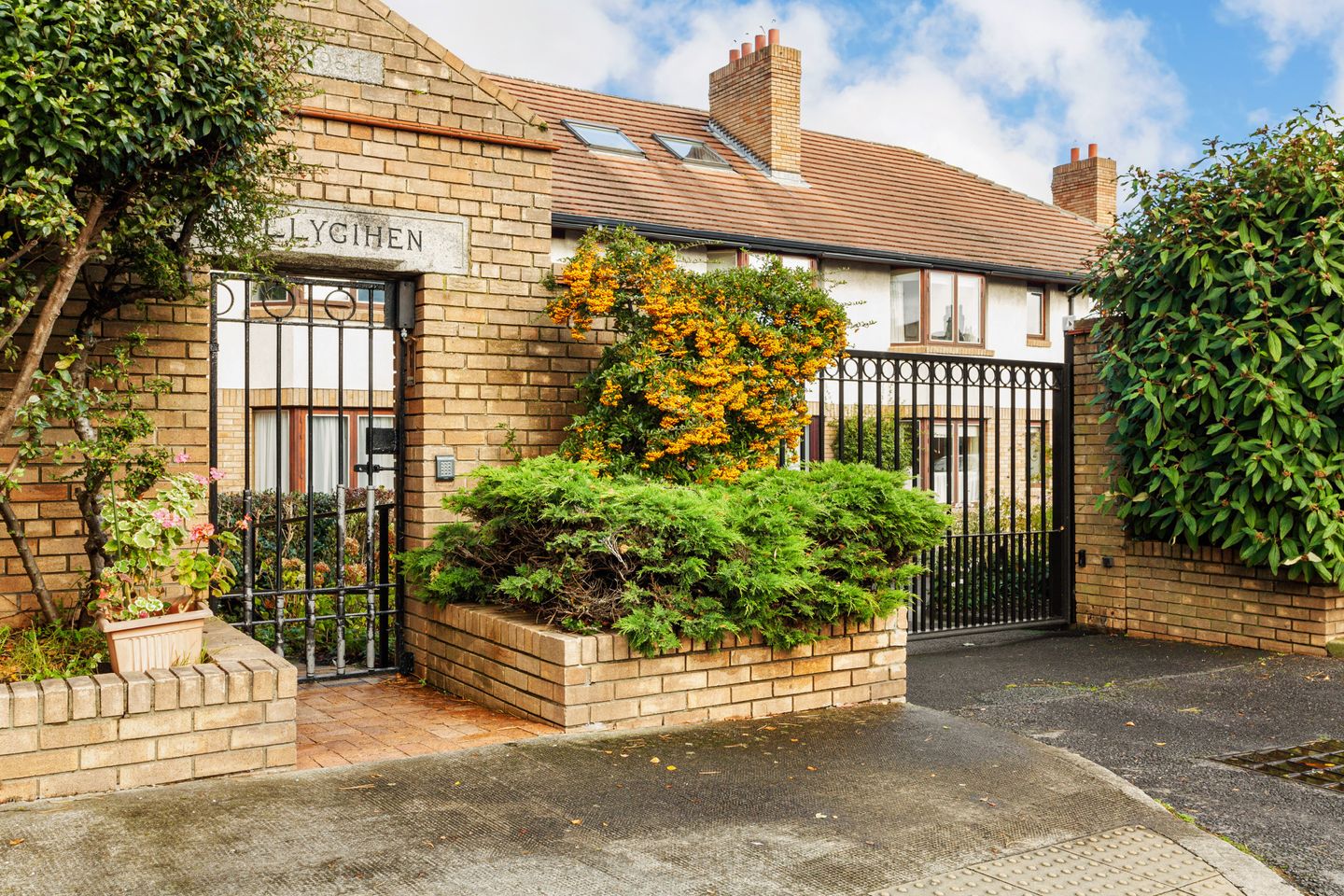 9 Ballygihen, Sandycove Road, Sandycove, Co. Dublin, A96A268