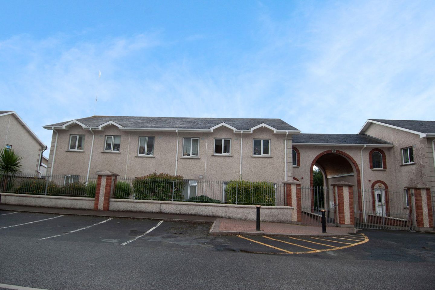 2 Maryville Gardens, Courtown, Gorey, Co. Wexford, Y25F9P7 is for sale