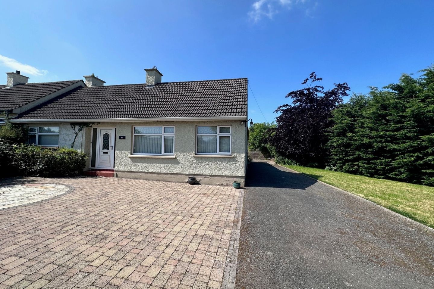 10 St Marys Park, Clontibret, Co. Monaghan, H18WT25 is for sale on Daft.ie