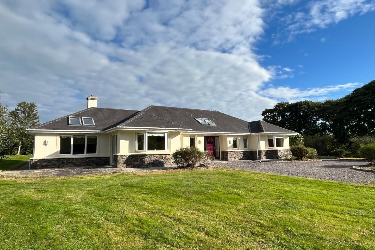 Pallas, Beaufort, Killarney, Co. Kerry, V93C861 is for sale on Daft.ie