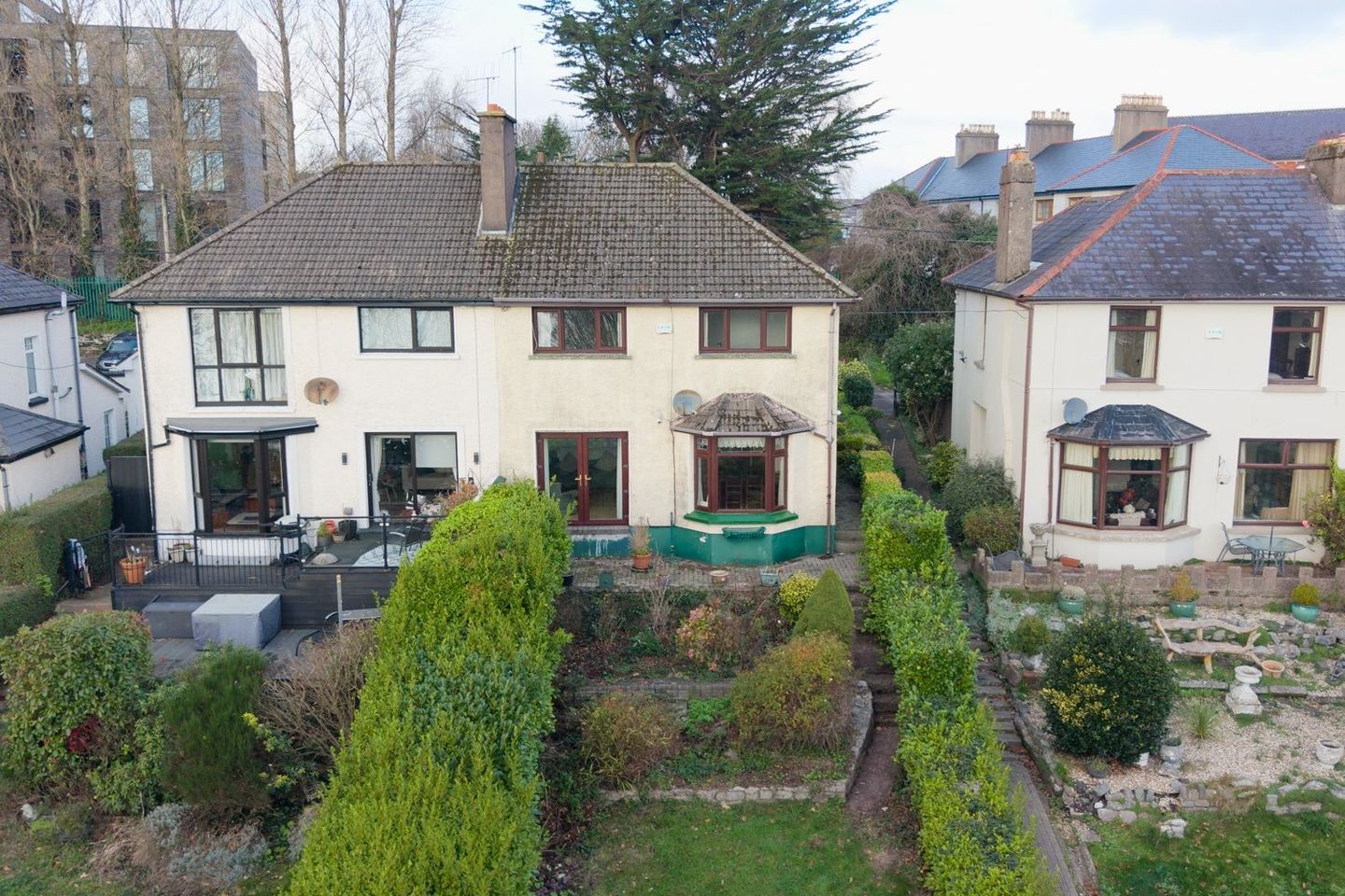 Farnoge, Lough Villas, The Lough, Co. Cork, T12X5D4