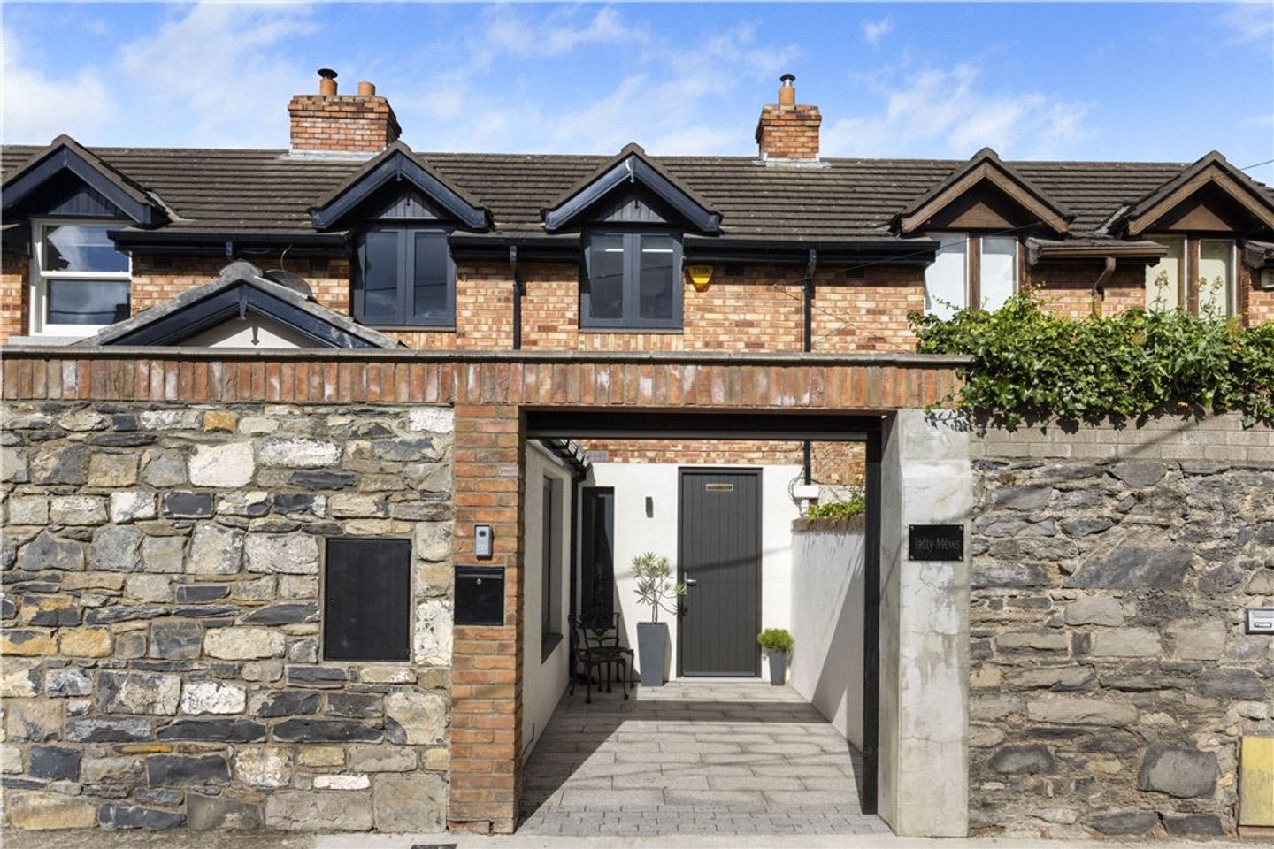 2 Wellington Lane, Ballsbridge, Dublin 4, D04E6H2