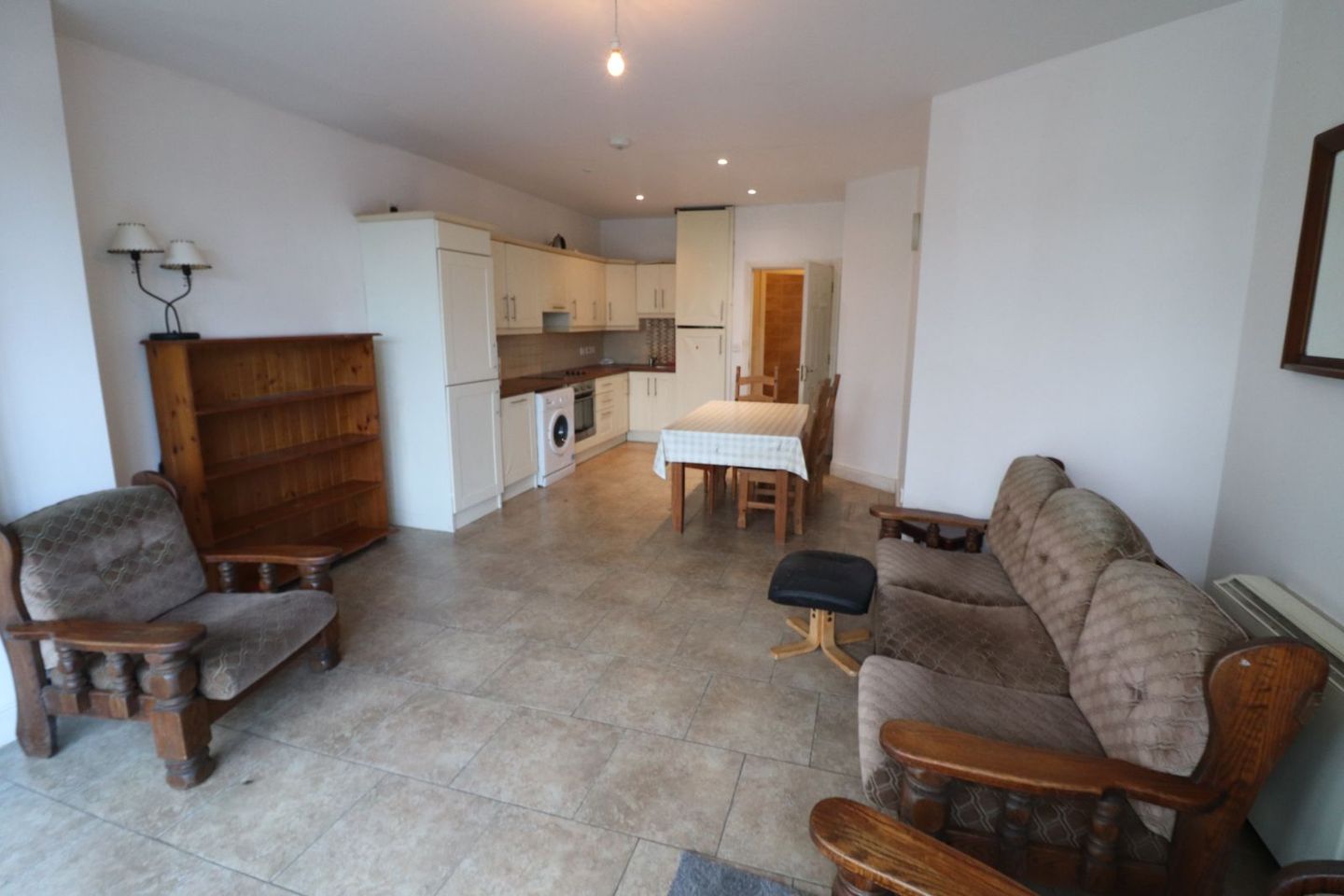 38 Gort Na Núll, Sixmilebridge, Sixmilebridge, Co. Clare, V95P021