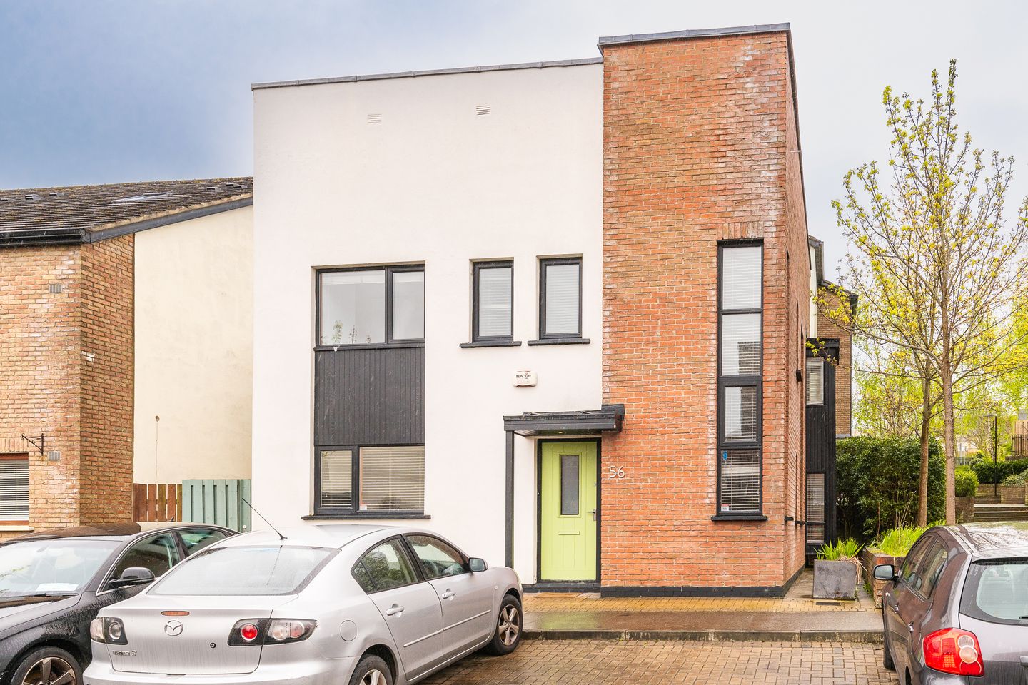 56 Hunters Walk, Hunters Wood, Ballycullen, Dublin 24, D24R9K4 is for