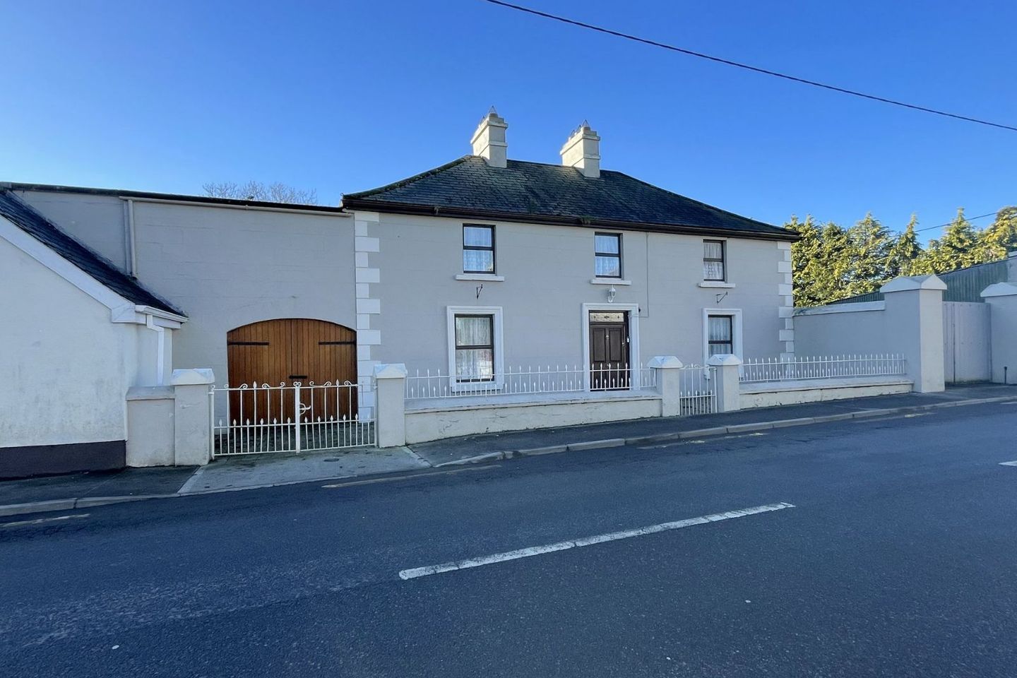 Parochial House, Lenamore, Ratharney, Co. Longford, N39AV22