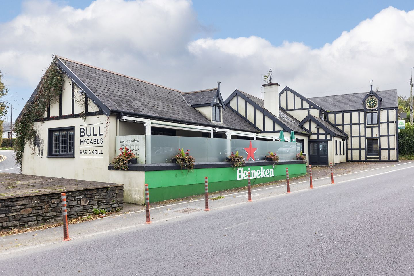 Commercial property for sale in Bull McCabes Bar & Grill, Kinsale Road
