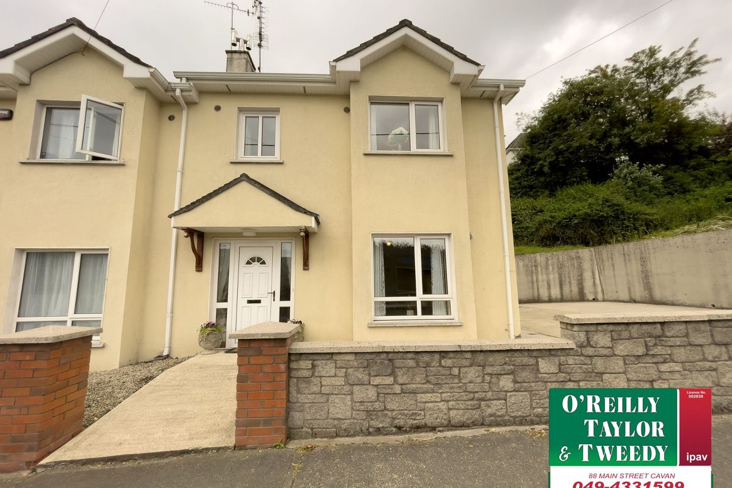 3 Castle Street, Killeshandra, Killeshandra, Co. Cavan, H12H220 is for