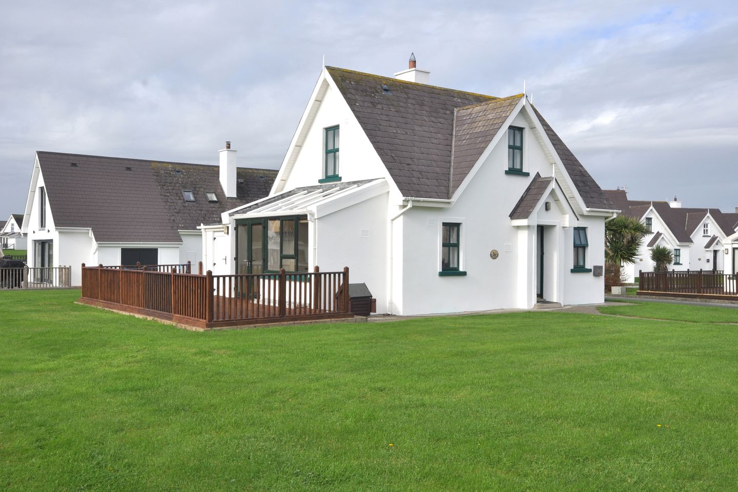 16 Sandeel Bay Cottages, Hookless Village, FethardOnSea, Co. Wexford