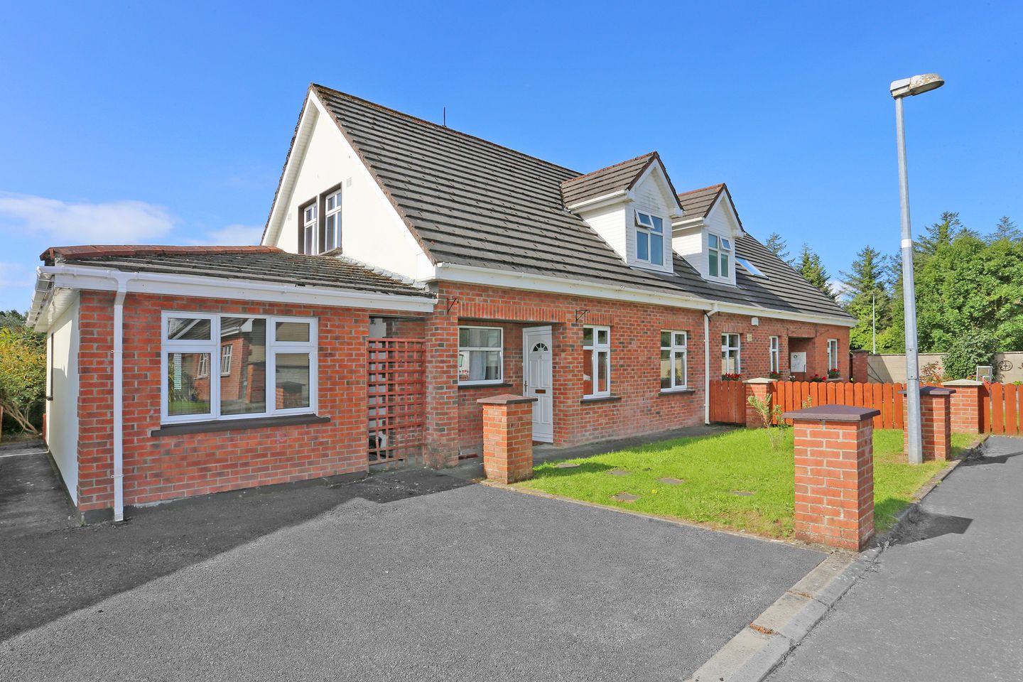 16 Inis Rí, Shannon, Co. Clare, V14H951 is for sale on Daft.ie