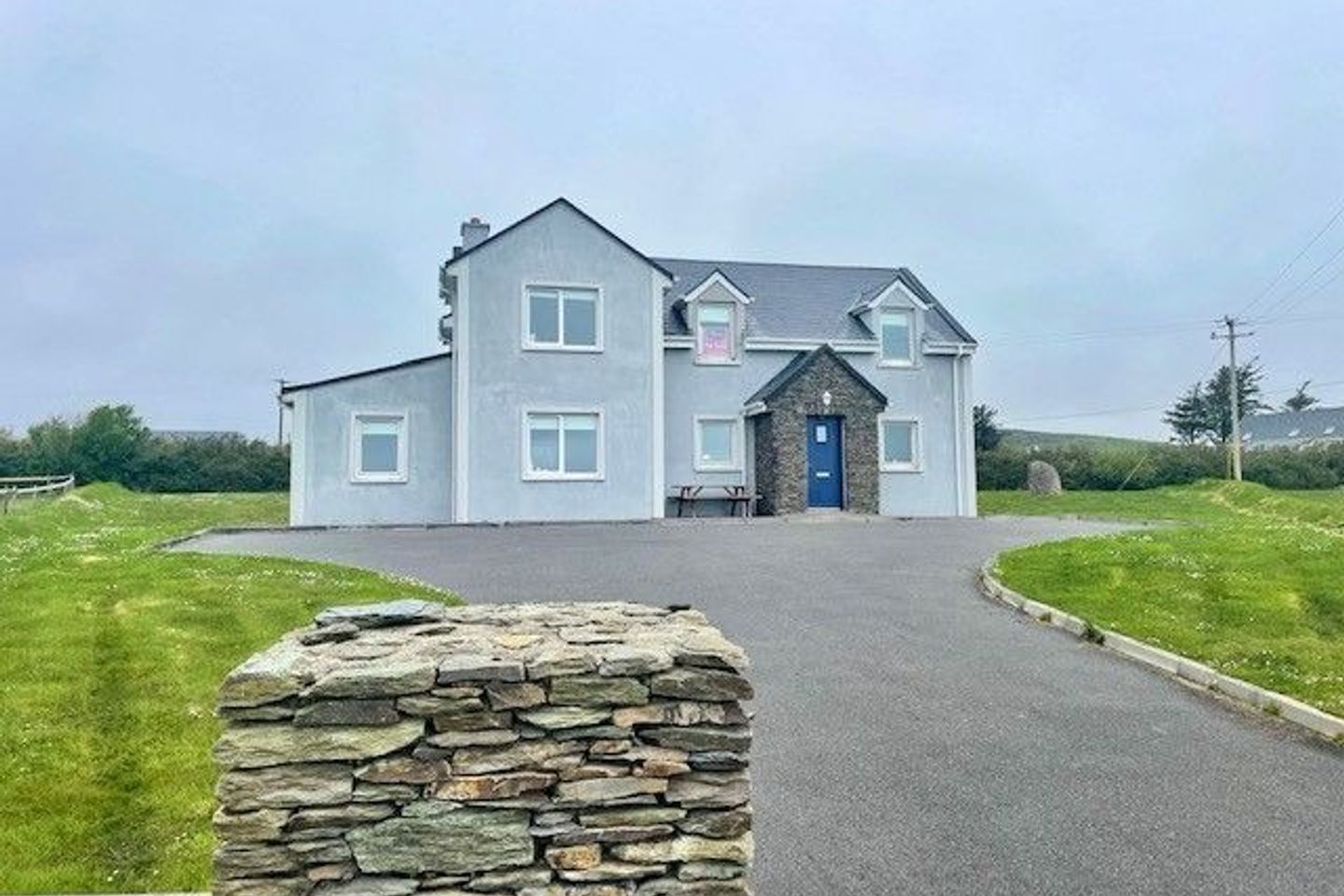 4 Faire Amach Ar, Ballinskelligs, Co. Kerry, V23DK31