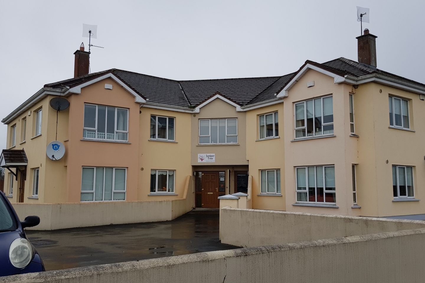 Commercial property for sale in 21 Millcross Road Bealnamulla, Athlone