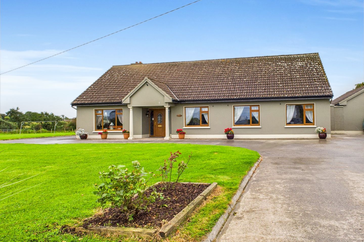 Villa Park, Monmore Lower, Kilrush, Co. Clare, V15KX25