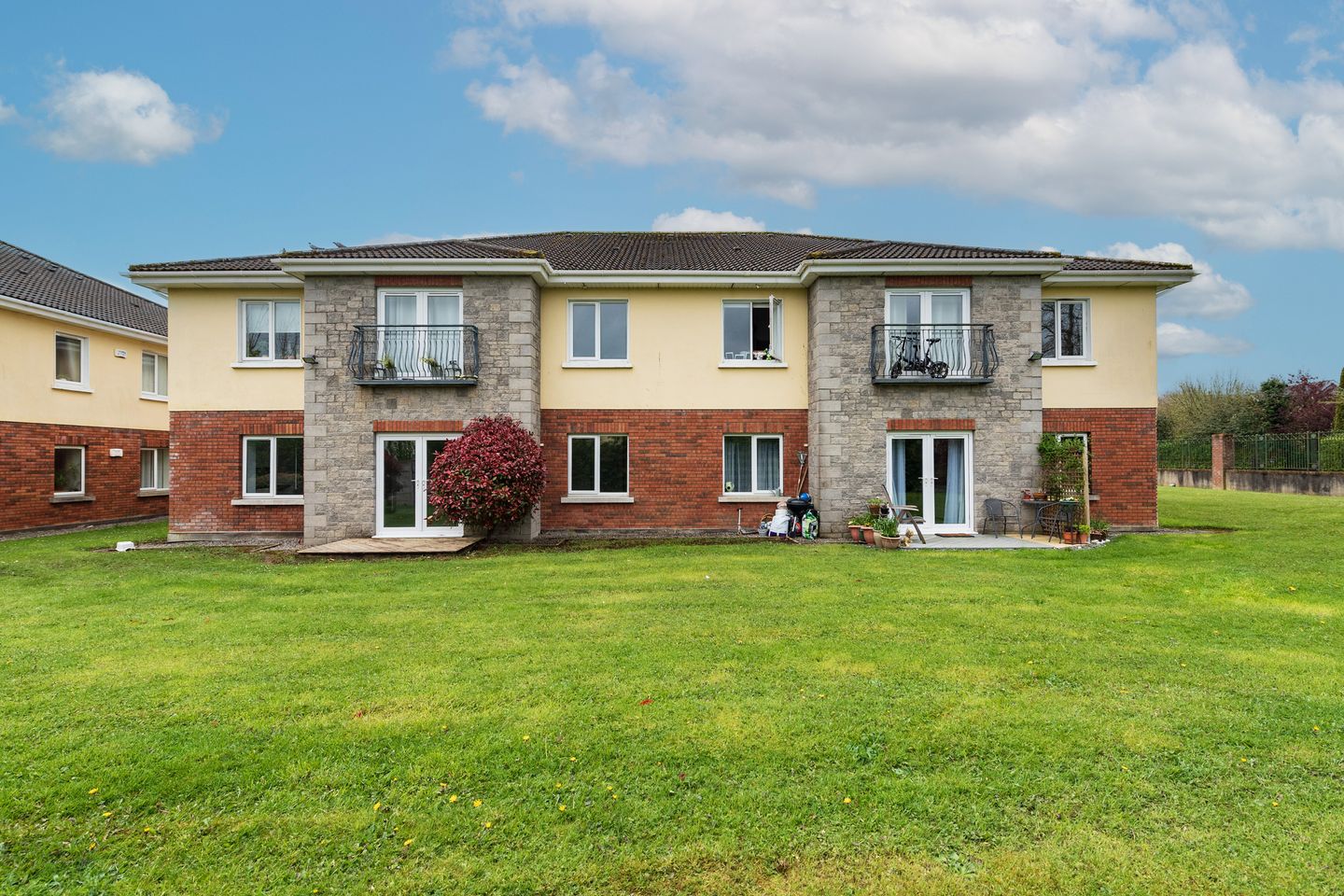 Apartment 35, Block E, Oak Glade Hall, Naas, Co. Kildare, W91YY71 is for sale on Daft.ie