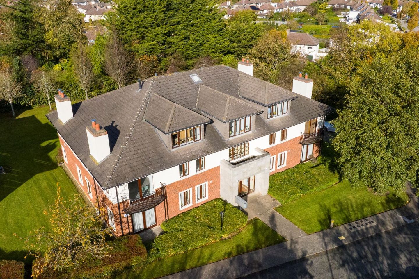 Apartment 24, Mountbrook, Stillorgan Road, Booterstown, Co. Dublin, A94HX36