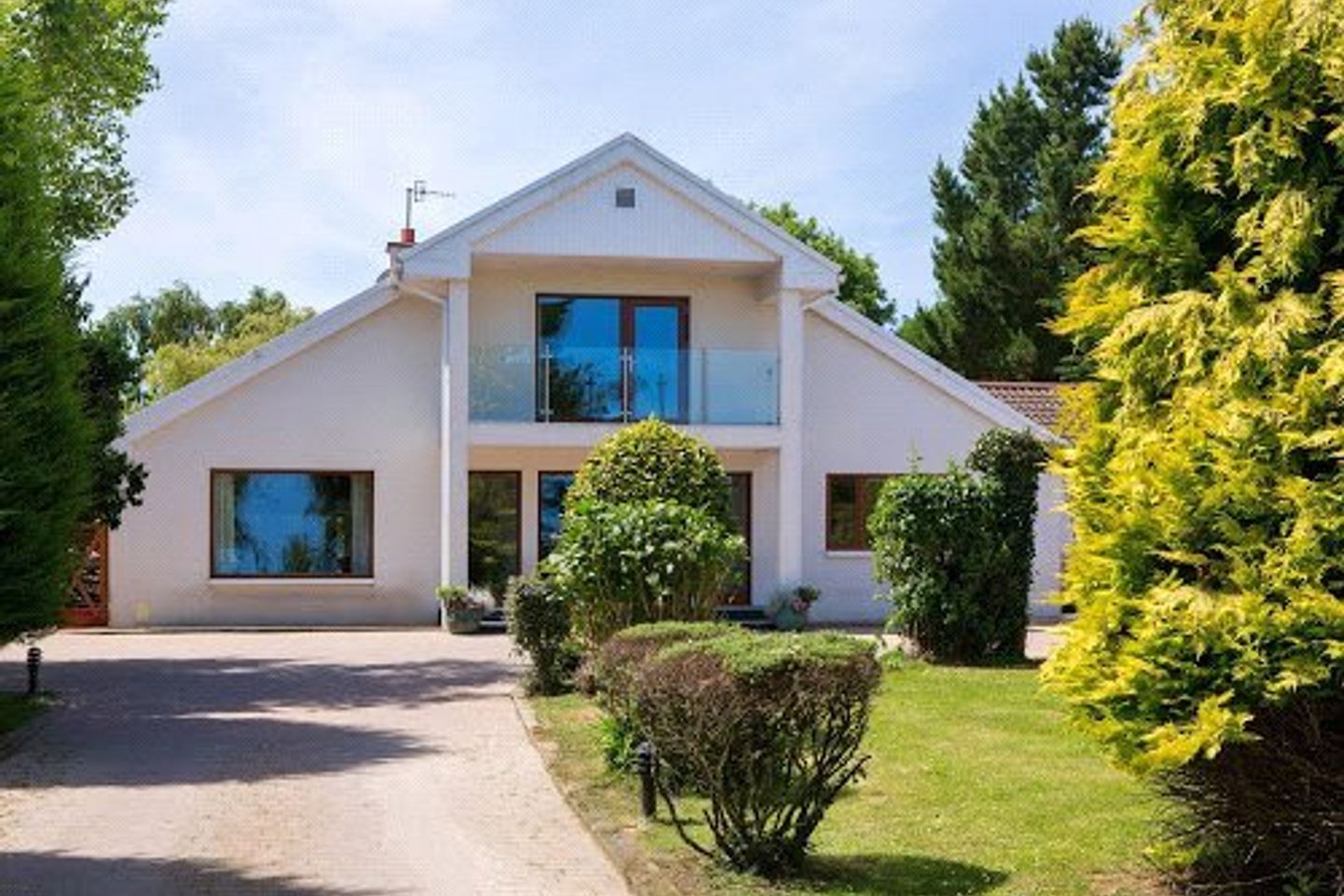 Altan, Ballyronan Road, Kilquade, Co. Wicklow