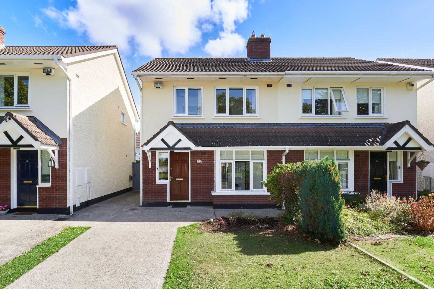 41 Warren Avenue, Castleknock, Dublin 15 is for sale on Daft.ie