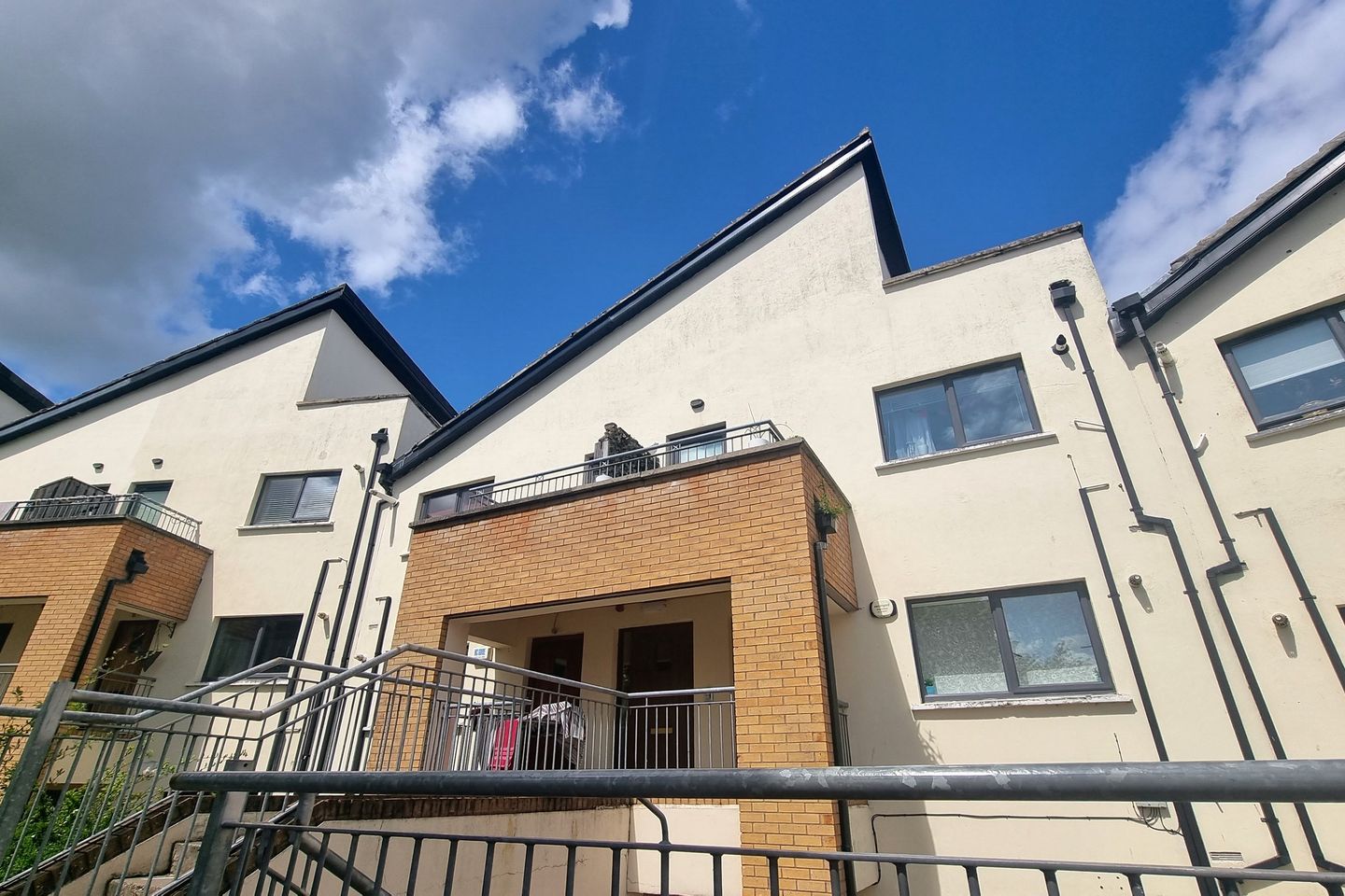 136 Kiltipper Gate, Tallaght, Dublin 24 is for sale on Daft.ie