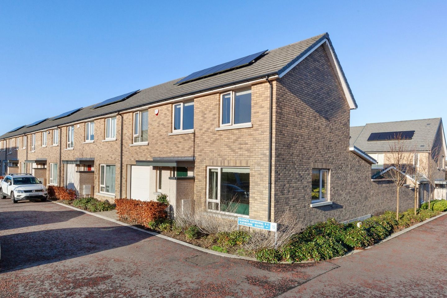 9 Rathborne Square, Ashtown, Dublin 15, D15KRF1 is for sale on Daft.ie