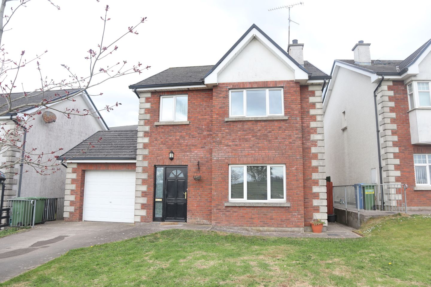 9 Thorndale, Castleblayney, A75R942