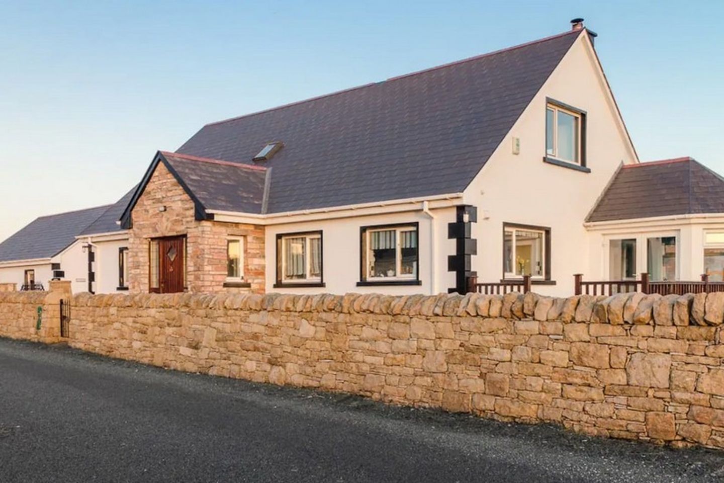 Kinnakillew, Glencolmcille, Co. Donegal, F94TW08 is for sale on Daft.ie