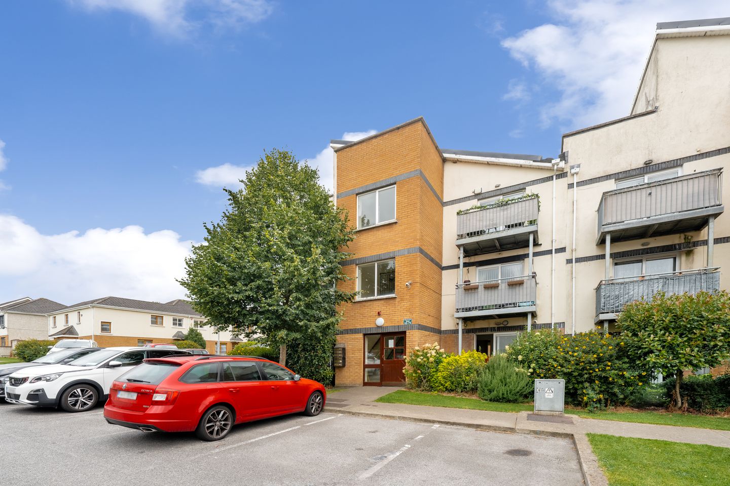 62 Deerpark Road, Kiltipper Way, Dublin 24