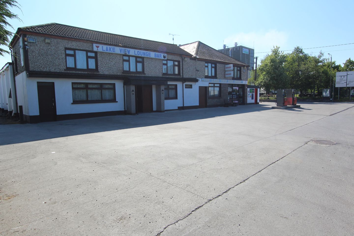 Lakeview Bar, Shop & Forecourt, Lough Egish, Castleblayney, Co. Monaghan, A75TV79