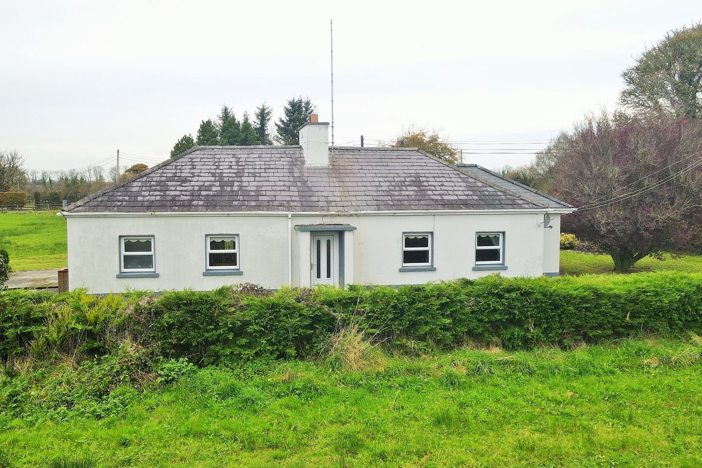 Carrowkeel, Ballinameen, Ballinameen, Co. F52CD66 is for